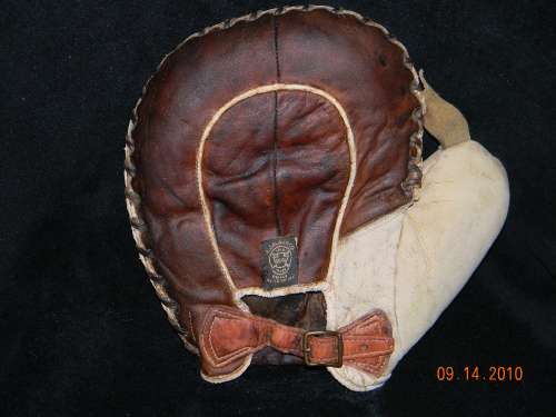 A.J. Reach Two Tone Basemitt Back